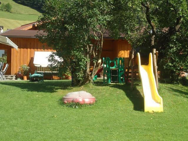 Pension Wald Faistenau Bagian luar foto